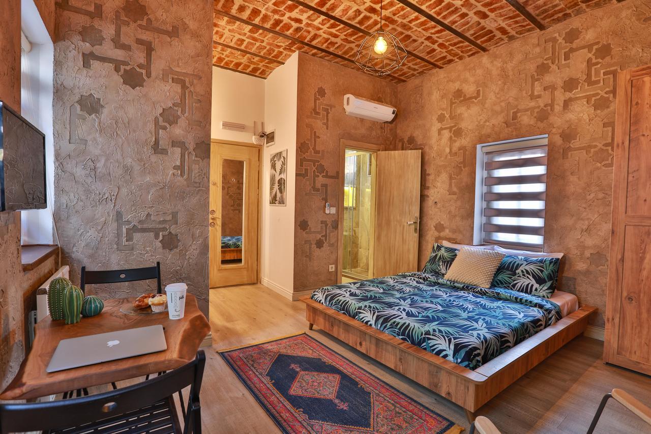 Flats Company -Mujgan Apartment อิสตันบูล ภายนอก รูปภาพ
