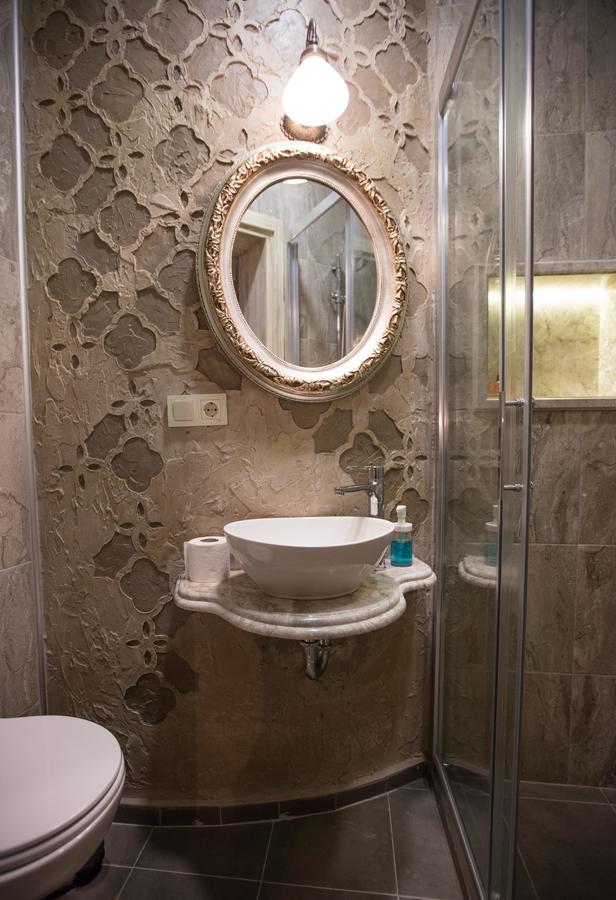 Flats Company -Mujgan Apartment อิสตันบูล ภายนอก รูปภาพ